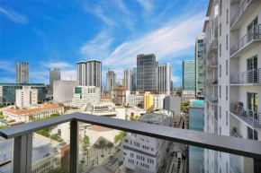 Charming 2 BR Downtown Miami 2106 Free Parking